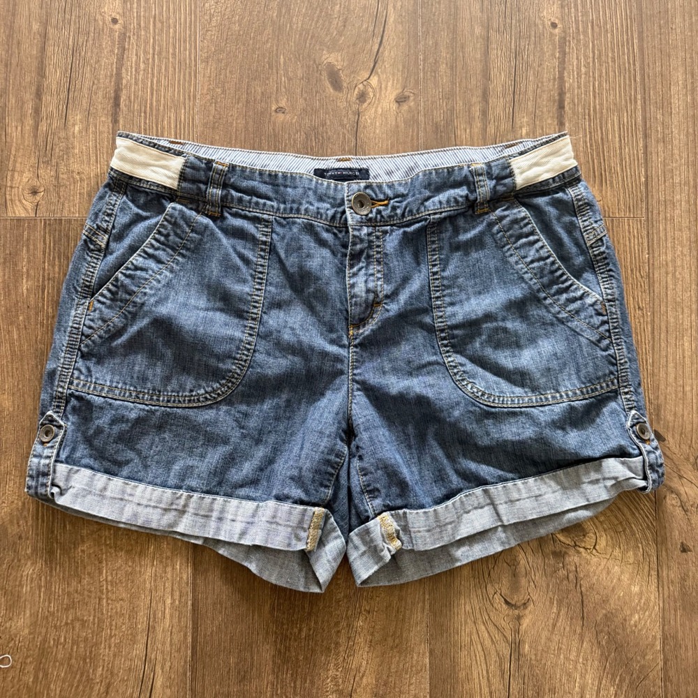 Tommy Hilfiger Denim Shorts Size 10 Blue Cuffed Patch Pocket Coastal Nautical